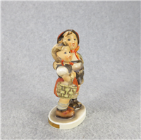 SURPRISE (HANSEL & GRETEL) Figurine (Hummel 94 3/0, TMKLS)
