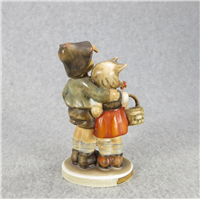 SURPRISE (HANSEL & GRETEL) Figurine (Hummel 94 3/0, TMKLS)