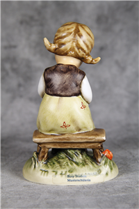 BUSY STUDENT Figurine (Hummel 367, TMK)