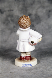 LITTLE PHARMACIST Figurine (Hummel 322 4/0, TMK)