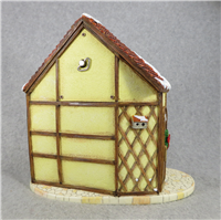 Special Edition CHRISTMAS TREAT Figurine + BAKERY DISPLAY Hummelscape 1140-D (Hummel 2264, TMK)