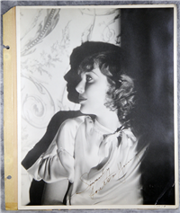 LORETTA YOUNG (1913 - 2000, Actress) Signed Glamour Photo circa 1930s