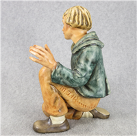 KNEELING SHEPHERD BOY Nativity Figurine (Hummel 260J, TMK)