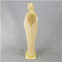 PRAYING MADONNA WITH HALO 1 Hummel 46/1 TMK 1