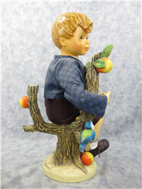 Apple Tree Boy 7 Hummel 951 TMK 7