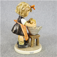 DOLL BATH Figurine (Hummel 319, TMK)