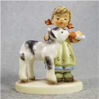 FRIENDLY FEEDING Figurine (Hummel 2231, TMK)