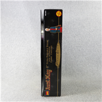 AUNT MAY 8" Action Figure  (Famous Cover Series, Toy Biz, 1997) 