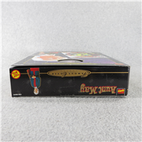AUNT MAY 8" Action Figure  (Famous Cover Series, Toy Biz, 1997) 