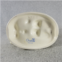 GOOSE GIRL Figurine (Hummel 47/II, TMK)