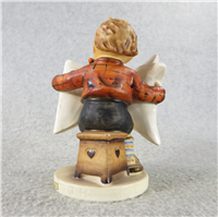 LATEST NEWS Figurine (Hummel 184, TMK)