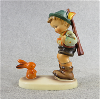 SENSITIVE HUNTER Figurine (Hummel 6/0, TMK)