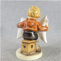 LATEST NEWS (TEXAS WINS ROSE BOWL) 5" Figurine (Hummel  184, TMK 8)