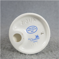 A Girl's Best Friend 8 Hummel 2101/A TMK 8