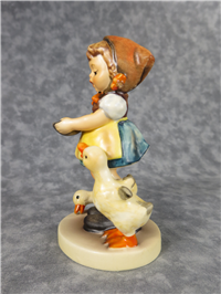 BE PATIENT Entenmutterchen Hummel 197 2/0 TMK 5