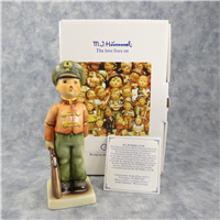 SOLDIER BOY Figurine (Hummel 332, TMK)