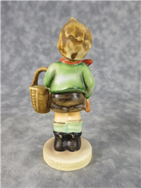 VILLAGE BOY Figurine (Hummel 51 3/0, TMK)