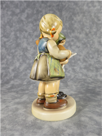 CLOSE HARMONY Figurine (Hummel 336, TMK)