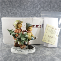 TREE TRIMMING TIME Figurine (Berta Hummel BH 12, Goebel, 1996)