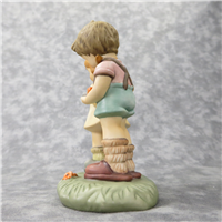 TOKEN OF LOVE Figurine (Berta Hummel, BH 20, Goebel, 1996)