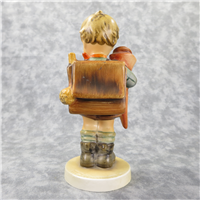 LITTLE SCHOLAR Figurine (Hummel 80, TMK LSS)