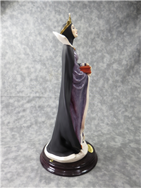 Disney Showcase Snow White's EVIL QUEEN 13-1/4 inch Figurine   (Giuseppe Armani, 1510C, 2000)