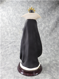 Disney Showcase Snow White's EVIL QUEEN 13-1/4 inch Figurine   (Giuseppe Armani, 1510C, 2000)