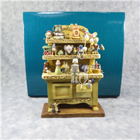 GEPPETTO'S TOY HUTCH Geppetto's Toy Creations 8-3/4 inch Disney Figurine (WDCC, 1998, 11K-41315-0)