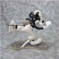 MICKEY MOUSE Rah! Rah! Mickey! 5-1/2 inch Disney Figurine (WDCC, 11K-41252-0, 1998-2001)