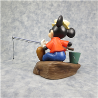 MICKEY MOUSE Somethin' Fishy 5-1/2 inch Disney Figurine (WDCC, 11K-41363-0, 1999-2001)