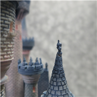 ENCHANTED PLACES A Castle for Cinderella 10-1/2 inch Disney Sculpture (WDCC, 11K-41210-0, 1996-1998)