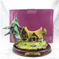 SEVEN DWARFS' COTTAGE 6-3/4 inch Disney Enchanted Places Sculpture (WDCC, 11K-41200-0, 1995-1999)