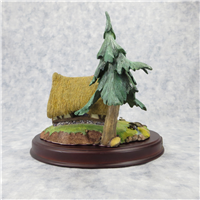 SEVEN DWARFS' COTTAGE 6-3/4 inch Disney Enchanted Places Sculpture (WDCC, 11K-41200-0, 1995-1999)