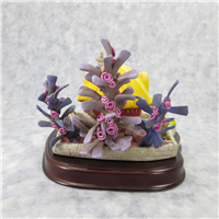 WHITE RABBIT'S HOUSE 5 inch Disney Enchanted Places Sculpture (WDCC, 11K-41202-0, 1995-1999)