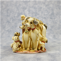 101 DALMATIANS 2-3/4 inch Disney Box Figurine (Harmony Kingdom, WDWR101, 2001)