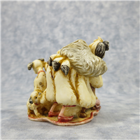 101 DALMATIANS 2-3/4 inch Disney Box Figurine (Harmony Kingdom, WDWR101, 2001)