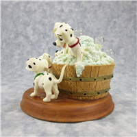 101 DALMATIANS Bath Time 5-1/2 inch Porcelain Music Box (Disney)