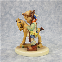 PRAYER BEFORE BATTLE Figurine (Hummel 20, TMK)