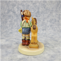 PRAYER BEFORE BATTLE Figurine (Hummel 20, TMK)