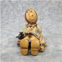 HAPPY PASTIME Figurine (Hummel 69, TMK LS)