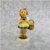 SISTER Figurine (Hummel 98 2/0, TMK)