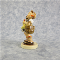 TO MARKET Figurine (Hummel 49 3/0, TMK)