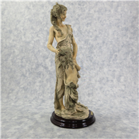 MOTHER'S HAND 14-1/2  inch Mother & Child Figurine  (Giuseppe Armani, 1008-T, 1993)