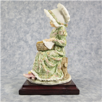 GIRL WITH CHICKS 9-1/2 inch 1992 Members Only Figurine  (Giuseppe Armani, 0122-S, 1982)