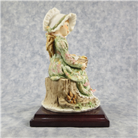 GIRL WITH CHICKS 9-1/2 inch 1992 Members Only Figurine  (Giuseppe Armani, 0122-S, 1982)