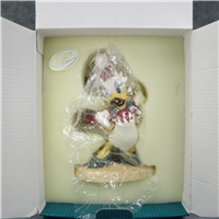 DAISY DUCK Daisy's Debut 5-1/2 inch Disney Figurine (WDCC, 11K-41313-0, 1998-1999)