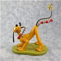 PLUTO HELPS DECORATE 5-1/2 inch Disney Figurine (WDCC, 11K-41112-0, 1996)