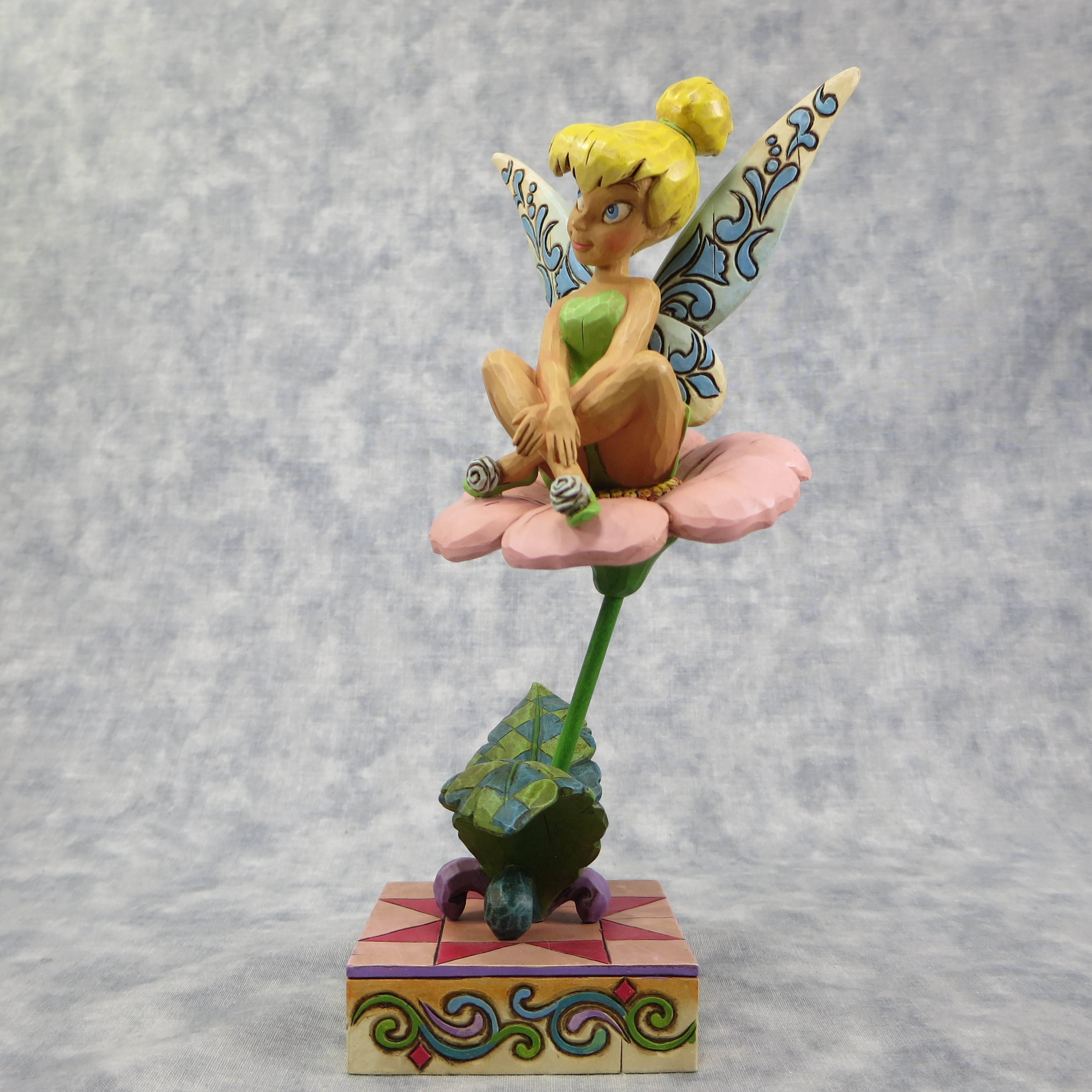 SITTING PRETTY 8 inch Disney Tinkerbell Figurine (Jim Shore, Enesco,  4007913, 2006)