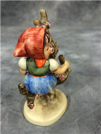 Apple Tree Girl Figurine Hummel 141 3/0 TMK 3