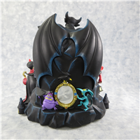  VILLAIN 8-1/2 inch Musical Snowglobe (Disney Direct, #17466, 1998)